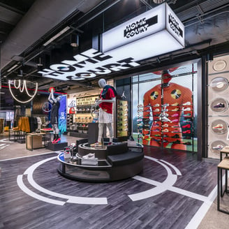 Foot Locker sales drop in first quarter on Champs Sports business dive